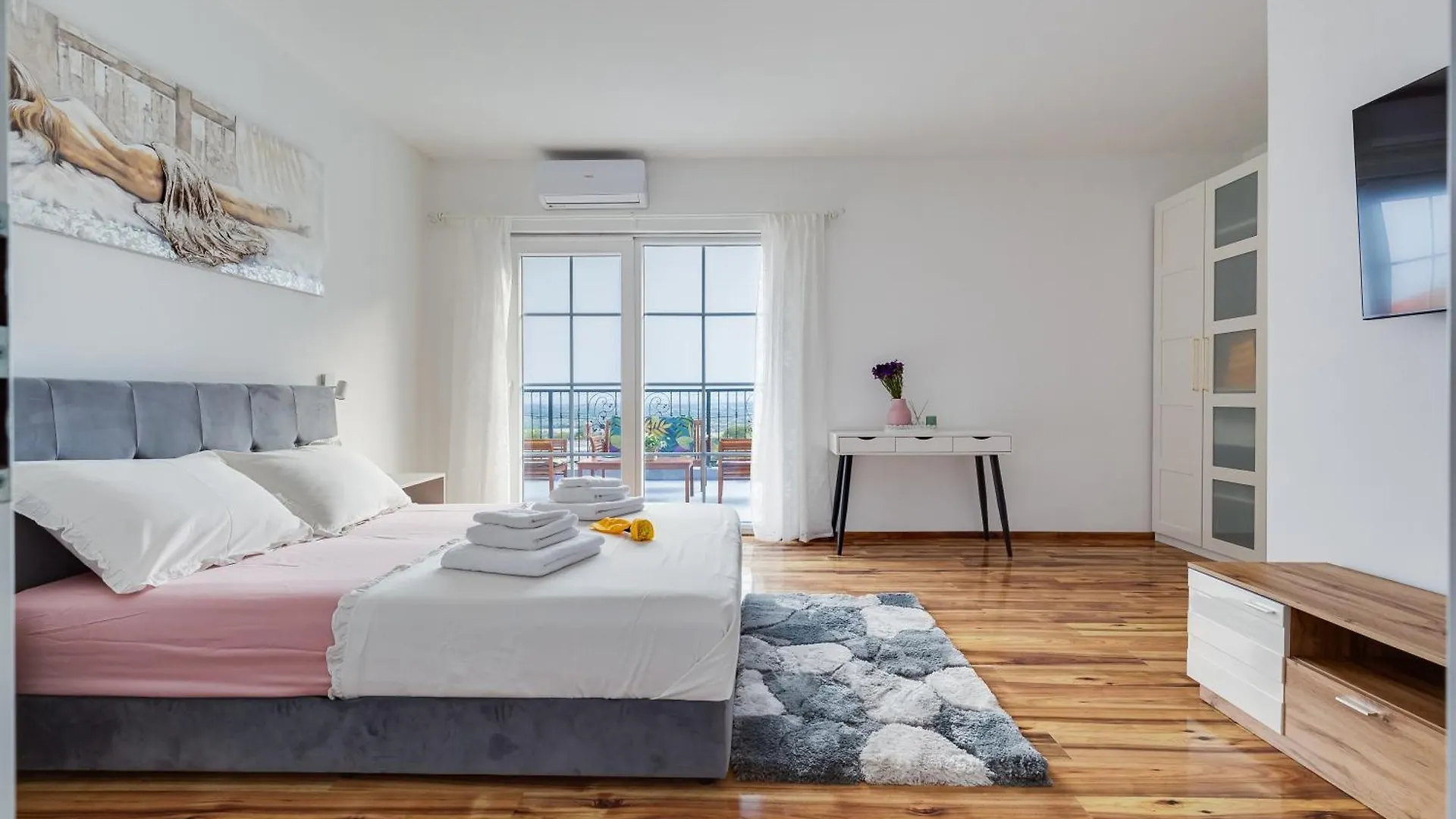 Villa Agape - Heated Pool Rastevic